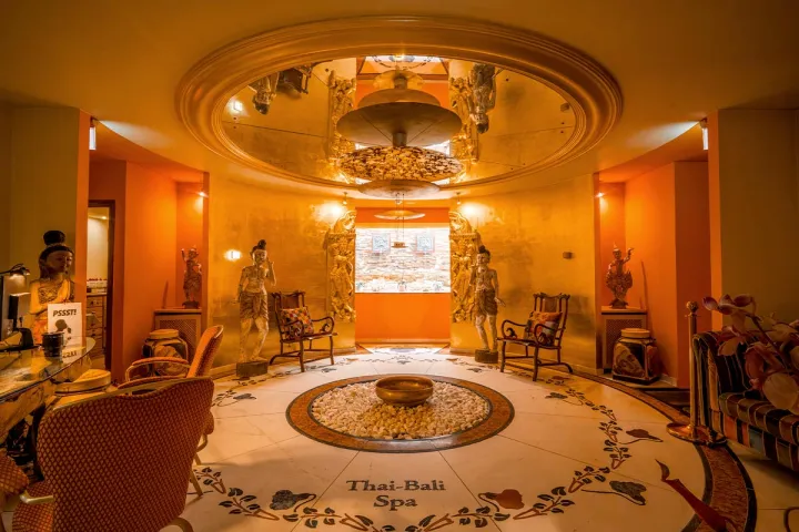 Einladendes Foyer des Spabereiches im Grand Hotel Binz.